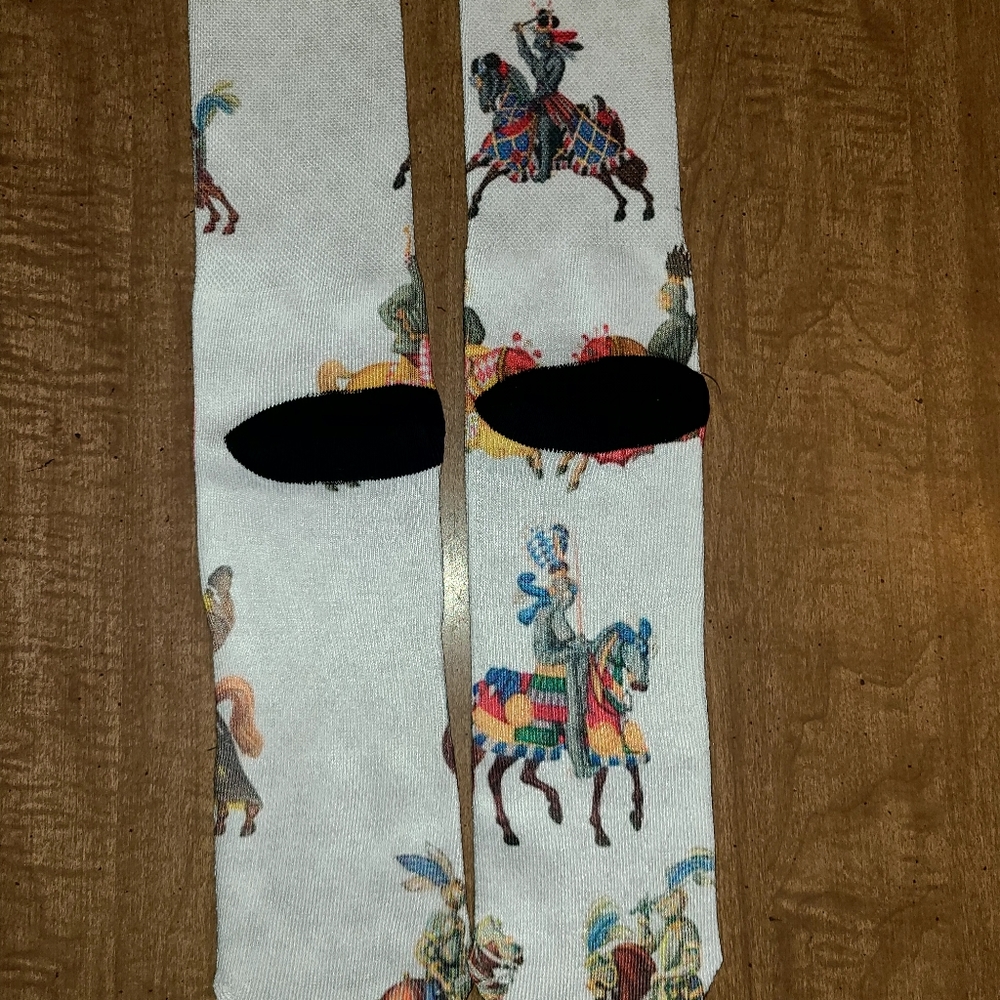 Men's socks new in package. Midevil print.